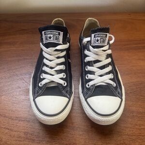 CONVERSE All Star Chuck Taylor Low Black Shoes Sneakers, Women Size 7.5  Men 5.5
